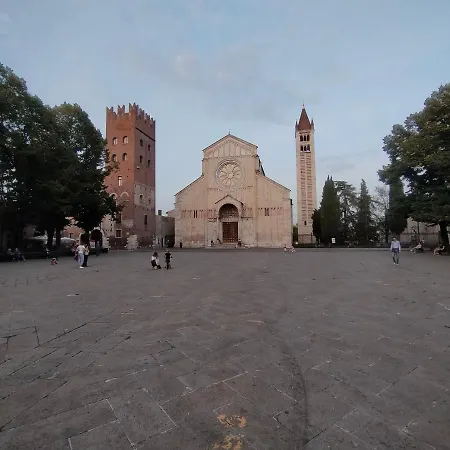 San Zeno アパート